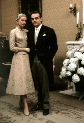1956 - Grace Kelly. casamento civil.