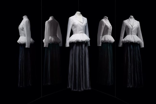 Criação de maria Grazia Chiuri para Dior 2017.